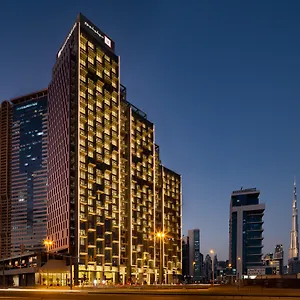 מלון דירות Millennium Atria Business Bay, דובאי