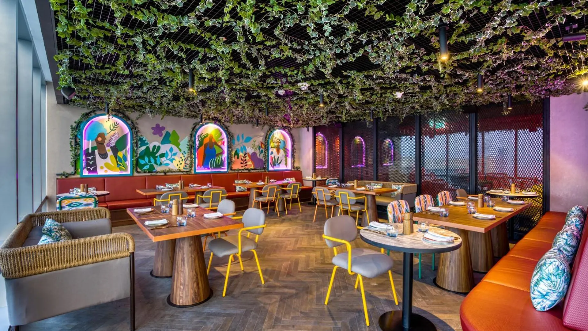 The First Collection Dubai Jumeirah Village Circle, A Tribute Portfolio Hotel