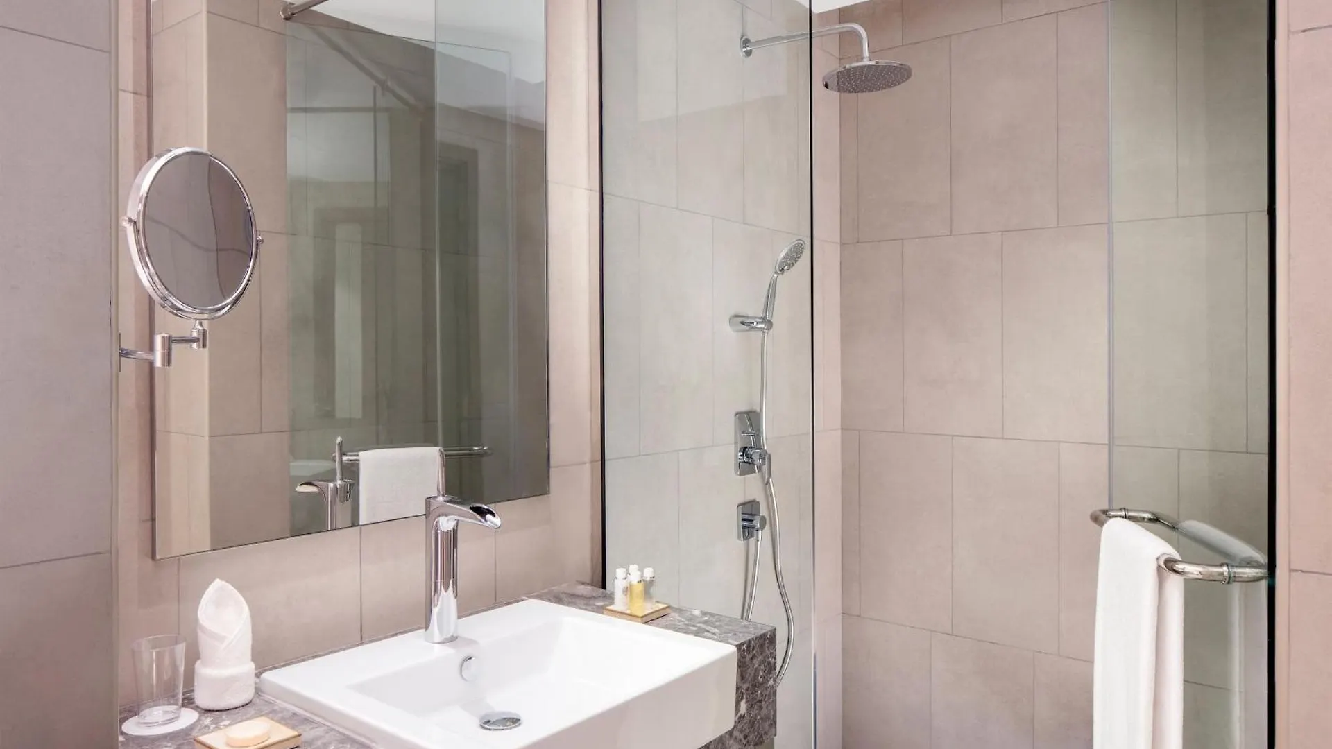 The First Collection Dubai Jumeirah Village Circle, A Tribute Portfolio Hotel
